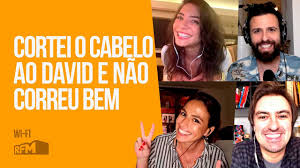 A atriz e modelo cortou o cabelo curto e mostrou o resultado nas redes sociais, admitindo que ainda se está a habituar. Cortei O Cabelo Ao David E Nao Correu Bem Carolina Carvalho Youtube