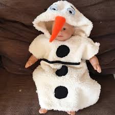 Wir haben verschiedene bastelanleitungen zusammengesucht. Diy Frozen Olaf Kostum Fur Kinder Die Kleine Botin