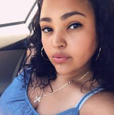 Do Sims 4 players get trophies for collecting everything?