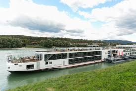 A river current will tend to trap you against the rock if you happen to get broached sideways, so you what is your take on john's description of river vs ocean whitewater? Rhine River Vs Danube River Cruises