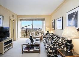 New video cristiano ronaldo's house in madrid (inside tour). Machen Sie Eine Tour Von Cristiano Ronaldos 18 5 Millionen Dollar Apartment Im Trump Tower Trump Tower Cristiano Ronaldo Ronaldo