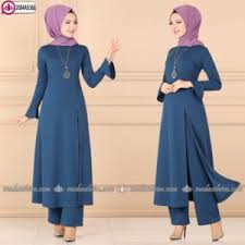 Yirtmacli Kolyeli Kombin Tesettur Ferace Elbise Modelleri 2019 Fashion Muslim Fashion Dresses
