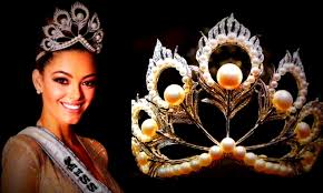 Miss universe organization announces new crown for 2019). Miss Universe 2019 Zozibini Tunzi