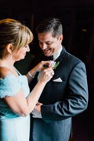 We wanted to create something elegant while incorporating the farming outdoors feel at. Amy Hunter Ocala Wedding Photography Mollinerphotography Com