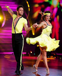 Hier informieren wir fortlaufend über die aktuelle staffel von „let's dance. Let S Dance Am 8 5 2020 Fakten Wer Ist Ausgeschieden Tanze Punkte Songs