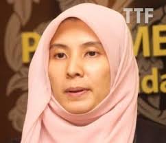 Rafizi nafi jumpa khairy, nurul izzah untuk bincang parti baru anak muda foto rafizi ramli (kiri) bersama khairy jamaluddin. Nurul Izzah Rafizi And Kj Spotted In Bangsar Having Tea Or Spilling Tea The Third Force