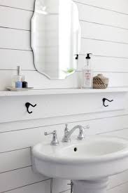 pedestal sink bathroom