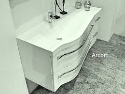 Puris swing badmöbel die neue quelle für den neuen klang, ein neuer schwung aus natürlichen formen für ihr badezimmer. Puris Swing Waschtisch Evermite 120 Cm Badmobel