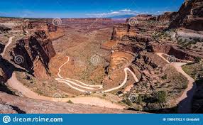 Excellent drive into canyonlands np. Shafer Trail Viewpoint In Canyonlands National Park Utah Usa Stockfoto Bild Von Klippe Schmutz 158607522