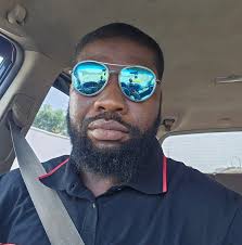 Happy Birthday Comrade AsegaJumah Obua aka MicrophoneVector, may u live to  see H.E.Kyagulanyi rule Uganda, Best wishes in your endeavors. Era sigala  ku mulamwa paka nga twambadde engule.