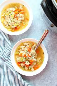 This instant pot chicken and rice soup and is full of so much flavor, can be prepped and made in under 30 minutes and is super thick and they are both delicious, but if you are looking for something heartier and more filling, i would try out this instant pot chicken and rice soup instead. Instant Pot Chicken And Rice Soup Recipe Crunchy Creamy Sweet
