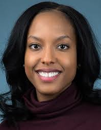 Candice Price's Instagram, Twitter & Facebook