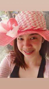 Puerto Galera, 8 years ago!Atty. Yo Aquino dito tayo paguwi ni So Dianne 😂 