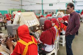 The son of bigfoot | kinepol. Gaji Operator Produksi Di Hm Sampoerna Jamblang 4 Bisnis Besar Di Indonesia Lakukan Potong Gaji Phk Kar Eksplorasi Produksi Minyak Gas Geothermal