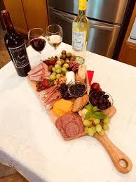 On Sale Solid Oak Charcuterie Board Cheese Bread Serving Tray W Handle Wine And Cheese Charcuteri Recettes De Cuisine Plateaux Alimentaires Nourriture