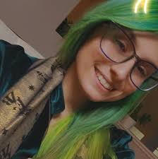 I am the pretty rave girl.