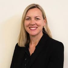 Lisa Barter's Instagram, Twitter & Facebook