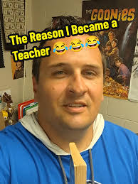 Sean C. McMurray (@mcmurraymuses)