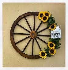 Buy top selling products like sunflower shower curtain in yellow/green and sweet jojo designs sunflower security blanket in yellow/orange. Diy Wagon Wheel Wreath Sunflower Home Decor Sunflower Wall Decor Sunflower Kitchen Decor