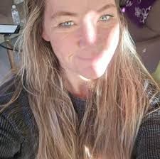 Pet friendly motel recommendations near daughter