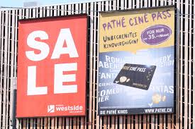 Uniquement disponible aux caisses de votre cinéma, vous pourrez avec cette carte physique réservez vos places en caisse, en bornes, sur l'application mobile ou sur le site internet. Advertising Banner Cinema Pathe Bern Eps Tensioning Technology