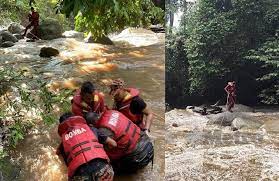 Look through examples of kepala air translation in sentences, listen to pronunciation and learn grammar. Mandi Sungai Memang Seronok Tapi Kena Ambil Tahu Tanda Kepala Air Datang Libur