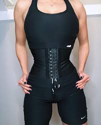THE BONITA COMPANY. Brazilian Curves Latex Waist Trainer For Women Waist  Trimmer Corset Waist Cincher Hourglass Figure Body Shaper (X-Large) Black :  Amazon.in: Bags, Wallets and Luggage