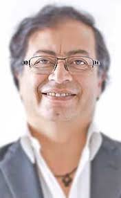 The recent decision of the colombian prosecutor's office to request the preclusion of the investigations against álvaro uribe vélez brings him once again closer to the total impunity to which he is accustomed. Biografia De Alvaro Uribe Su Vida Historia Bio Resumida