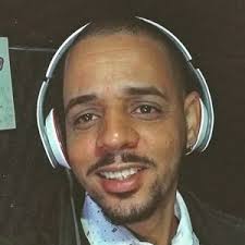 Clay Oliver Dublador