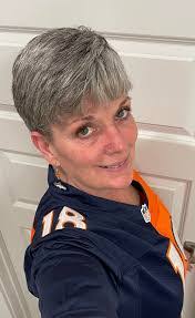 Juan Whetsell's Instagram, Twitter & Facebook