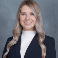 Remy Smith's Instagram, Twitter & Facebook