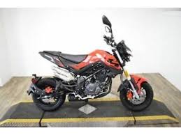 The lights are the latest in technology with led low beam projectors, led high beam reflector and led tail lights. Benelli Tnt 135 Gebrauchtmotorrad Gebrauchte Motorrader Suchen Name Site
