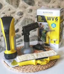 Les autres nettoyeurs de vitres sont très divers dans leurs utilisations et leurs accessoires. J Ai Teste Pour Vous Le Nettoyeur De Vitres Karcher Wv6 Plus Concours Inside Une Vie A 5