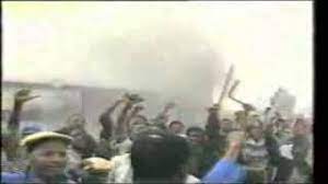South african taxi drivers, private security companies and ordinary civilians are stepping up to protect their businesses and communities following days of rioting and looting that the authorities have failed to quell. South Africa State Of Emergency 1980 S Youtube
