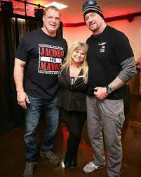 The company provides all insurance services. Crystal Maurisa Goins Smartbiography Smart Biography Undertaker Wwe Wrestling Superstars Kane Wwe