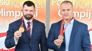 182,5 kg (2000, sydney) clean & jerk : Kolecki I Dolega Odebrali Medale Olimpijskie Polsat Sport