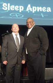 Super Bowl Champion Derek Kennard Thanks David Gergen Of Pro Player Health Alliance For Saving His Life