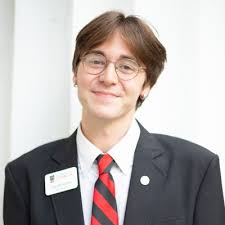 I am thrilled to share that, after 3.5 semesters, I have graduated with my  B.A. in Journalism, graduating with Magna Cum Laude, earning a certificate  in Leadership and a minor in English.