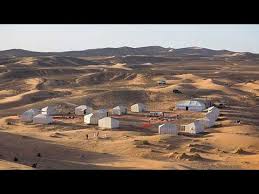 This tentalow features a restaurant, a bar/lounge, and a coffee shop/café. Merzouga Luxury Camps An Oasis In The Sahara Desert Youtube