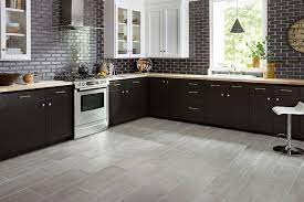 Choosing and buying kitchen floor tile is challenging. The Best Floors For Your Kitchen