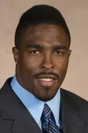 Travis Hawkins's Instagram, Twitter & Facebook