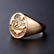 In times of old, when sending letters, the sender would secure the document by melting wax over the closing point of the document and then make an impression in the fresh wax with their family seal ring. Ø¥Ø¯Ø§Ø±Ø© ØªØ­Ù„ÙŠÙ„ Ø¹ÙÙˆØ§ Family Crest Rings Outofstepwineco Com