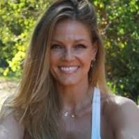 Cynthia Hashimoto's Instagram, Twitter & Facebook