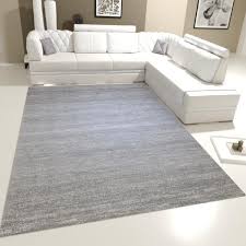 Tapis 2m x 2m ultra doux et mœlleux, ce tapis carré va vous faire moelleux et très doux, il trouvera sa place comme tapis de salon ou tapis de chambre. Impressionnant Tapis Poil Ras Gris Sectional Couch Home Home Decor