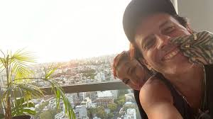 Coti sorokin le dedicó toda una declaración de amor a cande tinelli, a nueve meses oficializada la relación que tal parece avanza a paso firme. Las Selfies De Cande Tinelli Y Coti Sorokin Tras Recibir El Alta Por Coronavirus A Cuidarse Y Seguir Dando Guerra Infobae