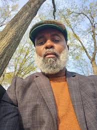 What was the date of Drummie's last live show?