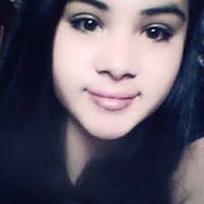 Stream Mia Villalobos music