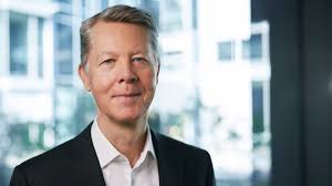 Fachkräftemangel in der Ostschweiz bleibt deutlich über Vor-Pandemie-Niveau