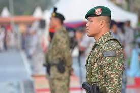 Angkatan tentera malaysia (atm) melalui op benteng menahan 17 pati warga indonesia yang tiba ke royal malaysian navy @tldm_rasmi. Perbarisan Hari Angkatan Tentera Tentera Darat Malaysia Facebook
