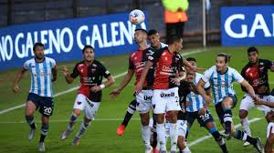 Como si fuera poco, habrá dos partidazos por liga mx, donde pumas recibirá a chivas, y monterrey hará lo propio ante cruz azul. Racing Y Colon Definen La Copa De La Liga Argentina El Retrato De Hoy